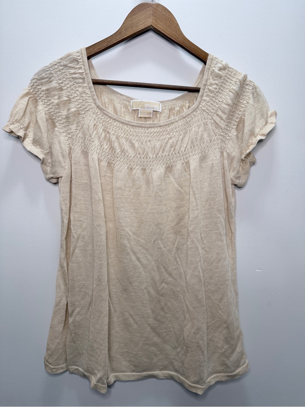 Michael Kors Cream Smocked Scoop Neck Short Sleeve Top Size Large